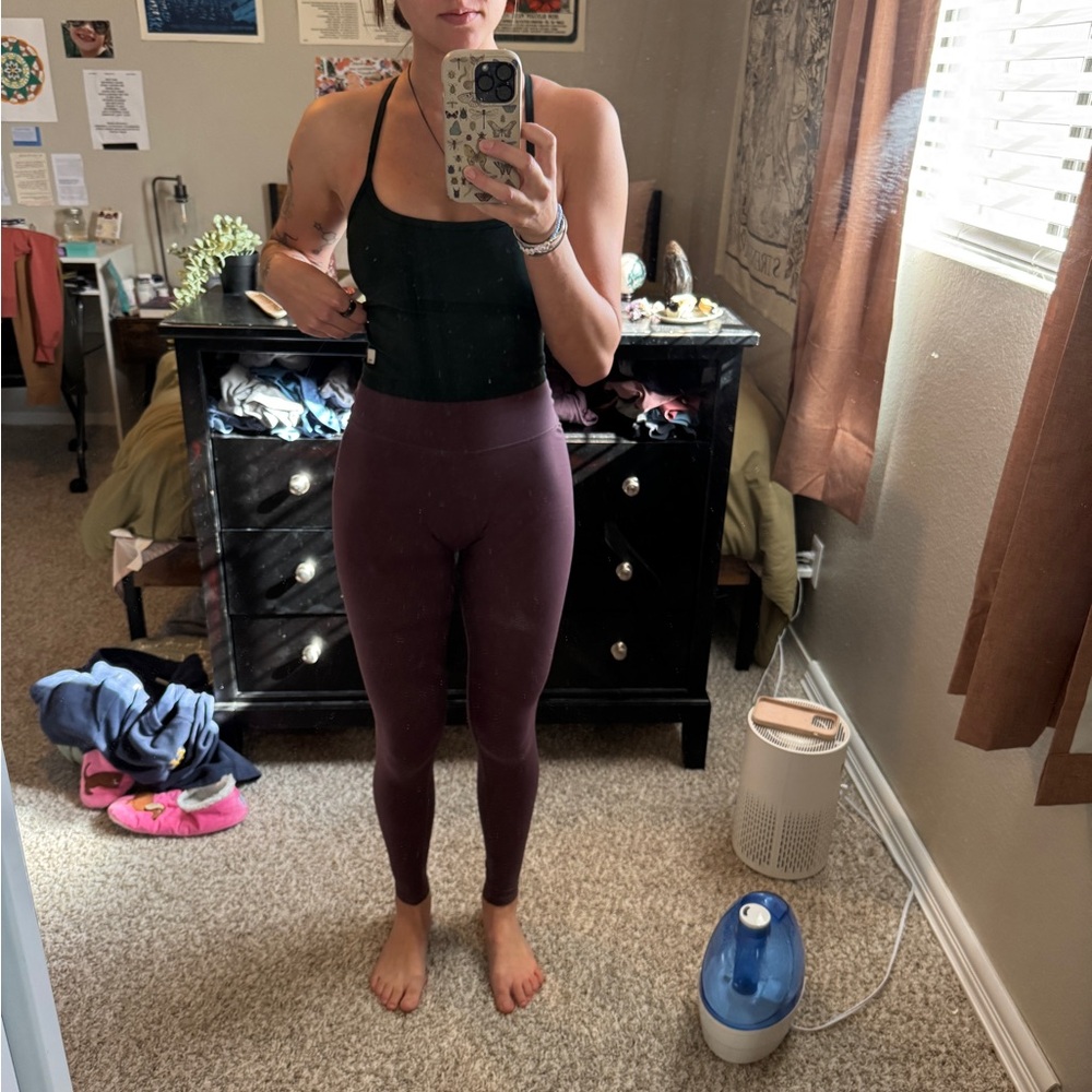 Alphalete Dark Brown Leggings